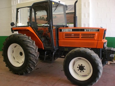 tłoki i pierścienie silnika Kubota M7950